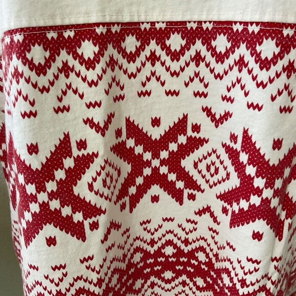 Spirit Jersey women size L Let it snow Red Snow Flakes Fair Isle cozy USA - Picture 2 of 12